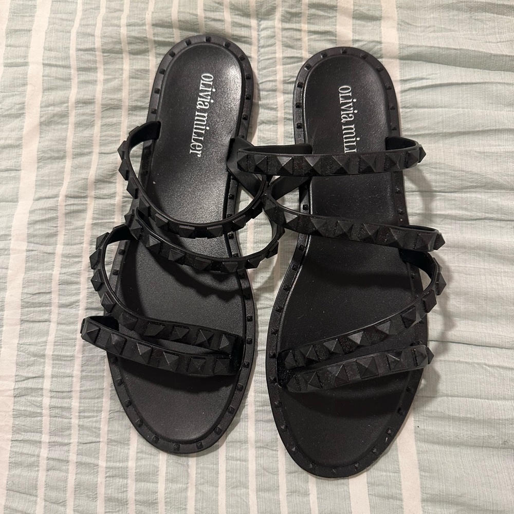 Black Sandals